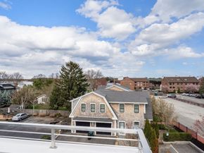 150 Merrimac St I, Newburyport MA 01950