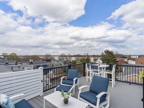 150 Merrimac St I, Newburyport MA 01950