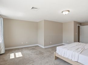2 Dino Way 52, Milford MA 01757