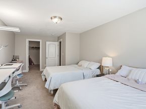 2 Dino Way 52, Milford MA 01757