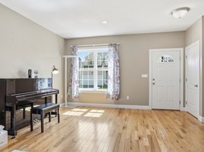 2 Dino Way 52, Milford MA 01757