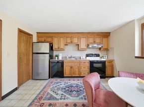 35 Mountain St 35, Woburn MA 01801