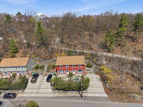 35 Mountain St 35, Woburn MA 01801