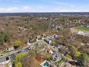 35 Mountain St 35, Woburn MA 01801