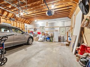 41 Betty Spring Rd, Gardner MA 01440