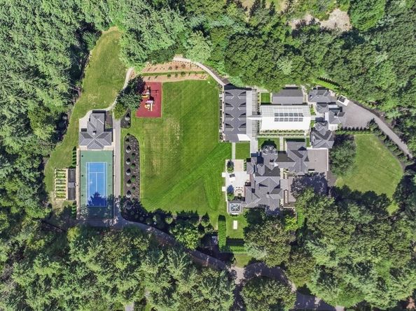 210 Monument Farm Road, Concord MA 01742