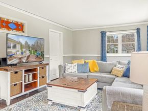 58 Streeter Rd, Paxton MA 01612