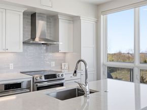130 Broad Reach 403, Weymouth MA 02191