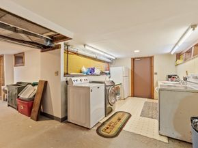21 Beal St, Lunenburg MA 01462