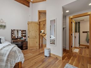 26 Pearl Rd, Ashburnham MA 01430