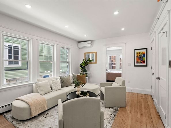 60 Derby St one, Somerville MA 02145