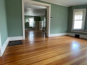 16 Barnard Rd, Worcester MA 01605