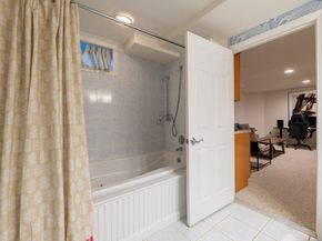 67 Tussock Brook Rd 67, Duxbury MA 02332
