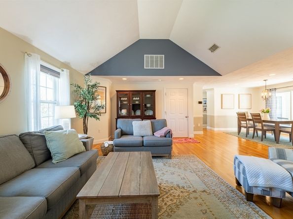 67 Tussock Brook Rd 67, Duxbury MA 02332