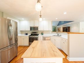 67 Tussock Brook Rd 67, Duxbury MA 02332