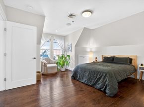 225 Dorchester St 15, Boston MA 02127