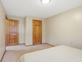 110 Starr Ave, Tewksbury MA 01876
