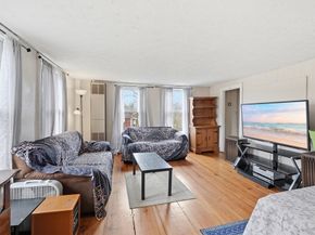 16 Main St, Brookfield MA 01506