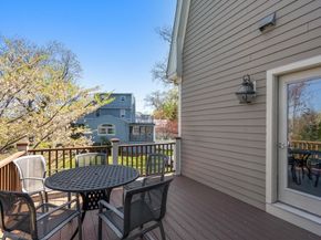 1935 Commonwealth Ave 1935, Newton MA 02466