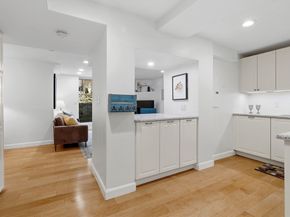 97 Sewall Ave 5, Brookline MA 02446