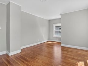 62 Frankfort St, Fitchburg MA 01420