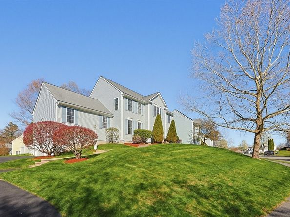 73 Independence Ln, Ashland MA 01721