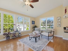 73 Independence Ln, Ashland MA 01721