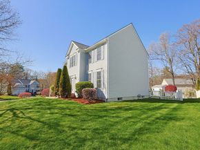 73 Independence Ln, Ashland MA 01721