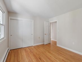 1 Hawthorne Circle, Andover MA 01810