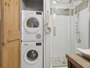 28 Village Street 2, Marblehead MA 01945
