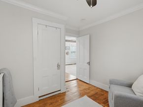 28 Village Street 2, Marblehead MA 01945