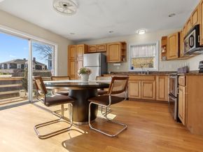4 Alpine Ct, Gloucester MA 01930