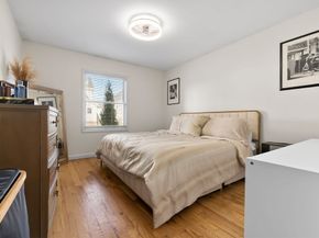 4 Alpine Ct, Gloucester MA 01930