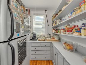 122 Aldrich St, Boston MA 02131