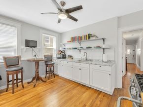 122 Aldrich St, Boston MA 02131