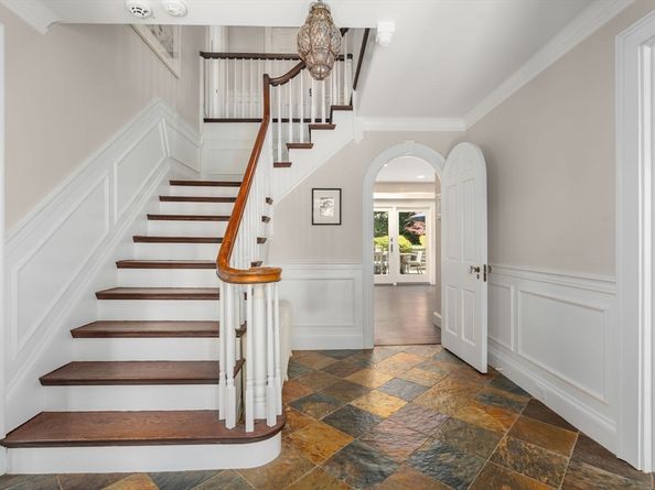 42 Hillside Terrace, Belmont MA 02478