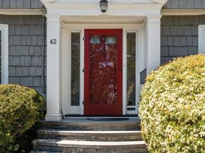 42 Hillside Terrace, Belmont MA 02478
