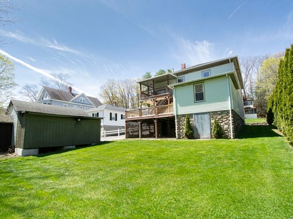 227 Marcy St, Southbridge MA 01550