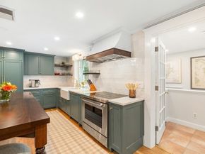 17 Loading Place Road, Manchester MA 01944