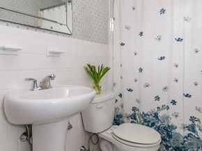 39 Old North Road, Hudson MA 01749