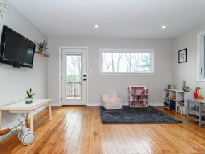39 Old North Road, Hudson MA 01749