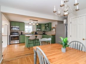 39 Old North Road, Hudson MA 01749