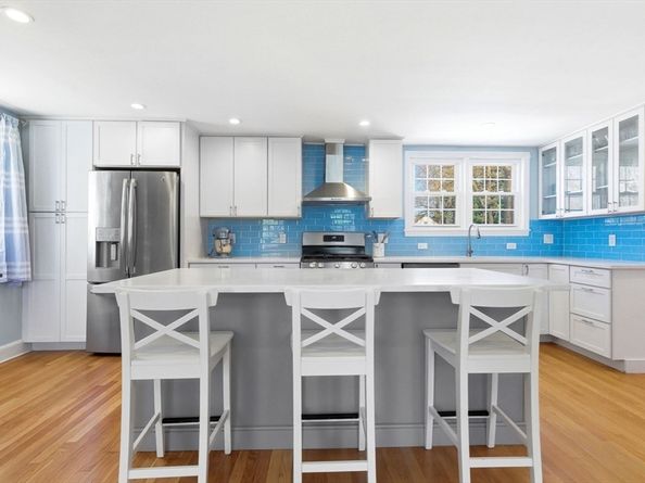 148 Tower St, Dedham MA 02026