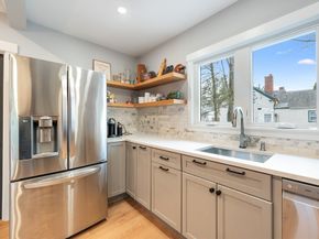 8 Horton St, Saugus MA 01906