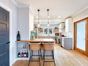 8 Horton St, Saugus MA 01906