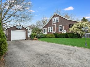8 Horton St, Saugus MA 01906