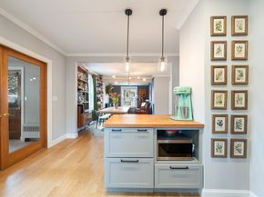 8 Horton St, Saugus MA 01906