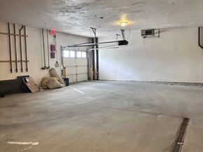 20 Willliam Street 8, Worcester MA 01609