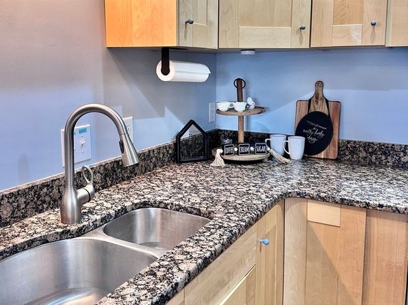 20 Willliam Street 8, Worcester MA 01609