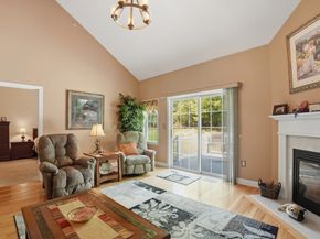 877 Auburnville Way K6, Whitman MA 02382
